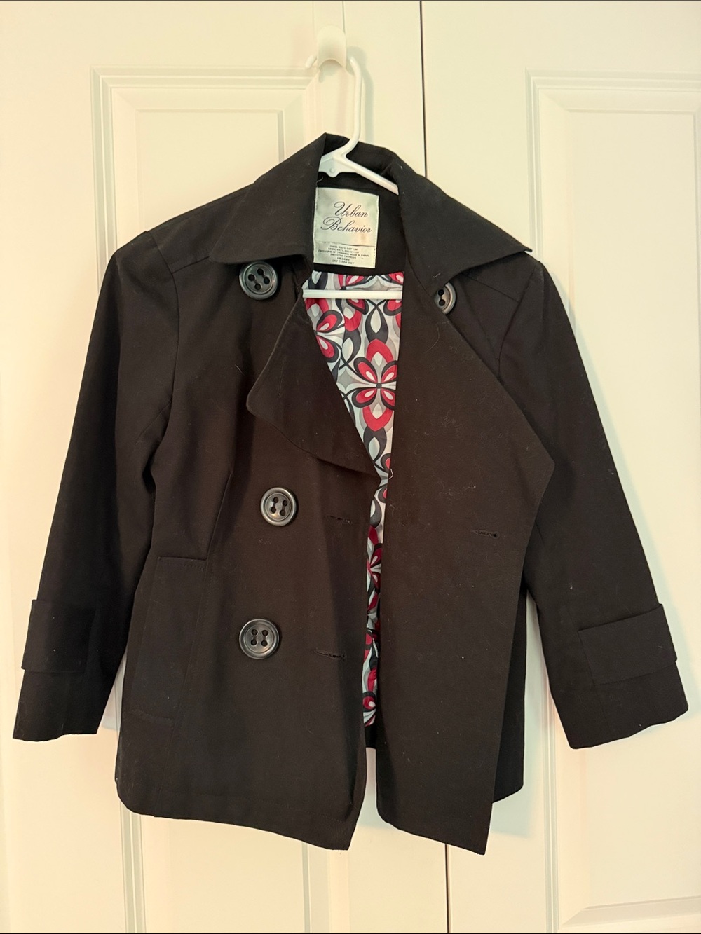 Urban Behavior Black Women’s Cropped Peacoat with Floral Lining
